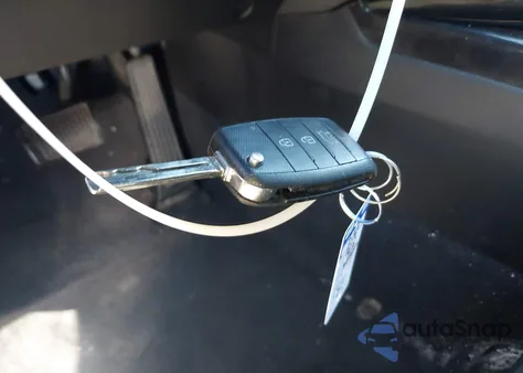 2015 Kia Sorento Lx from USA, damaged, VIN 5XYKT3A69FG650355